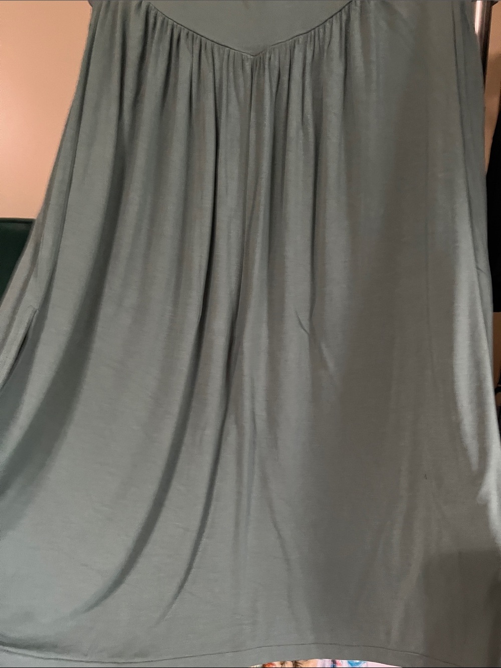 Gap Women's Flowing A-Line Skirt in teal Green